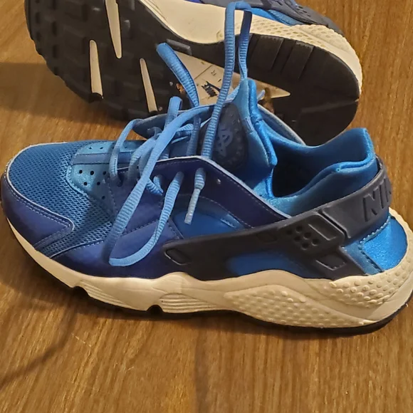 Nike Air Huarache Blue and white - Picture 4 of 13